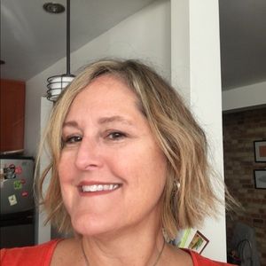 Meet your Posher, Jen